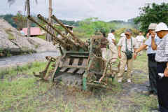 Rabaul_EastAirport_3_medium.jpg (43681 �o�C�g)