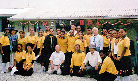 ソゲリ国立高校を親善訪問生徒らと交流（ポートモレスビー）"